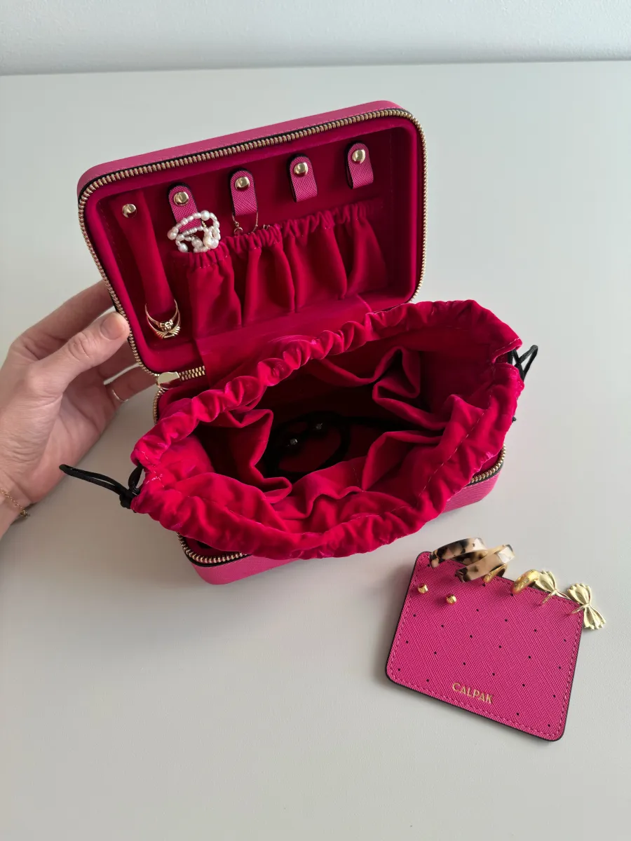 Jewelry Storage Tips for Travel Destinations