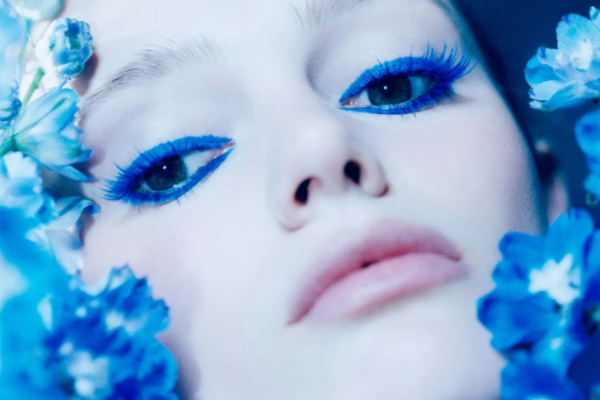 Makeup Tips and Hairstyles with Accessories